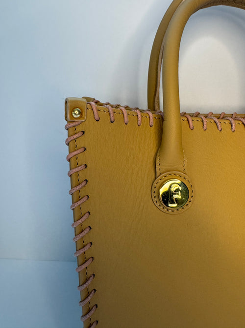 Maxi (brown)